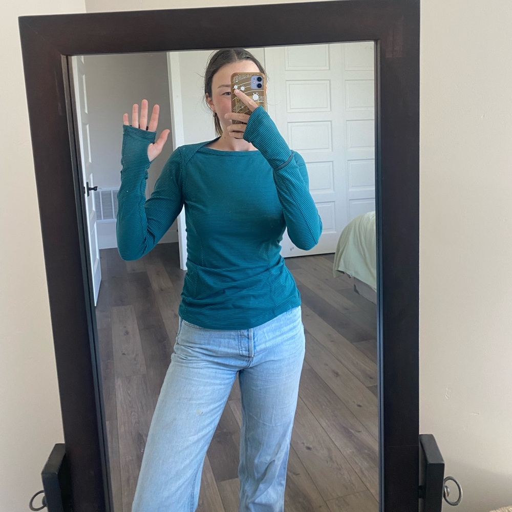 lululemon long sleeve top